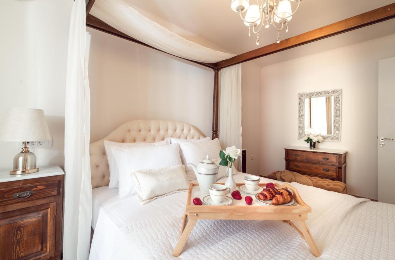 Maison Downtown Luxury Apartments! 자킨토스 타운 외부 사진